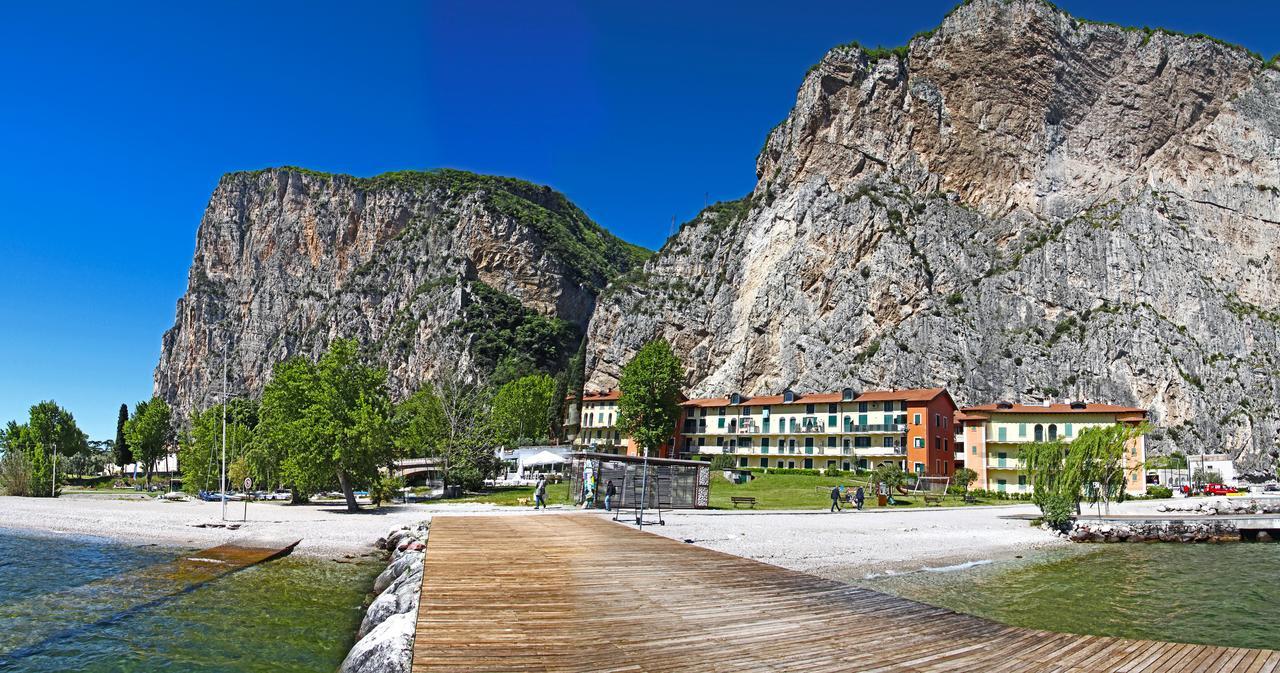 Campione Ora Apartments By Gardadomusmea Campione del Garda Exteriér fotografie