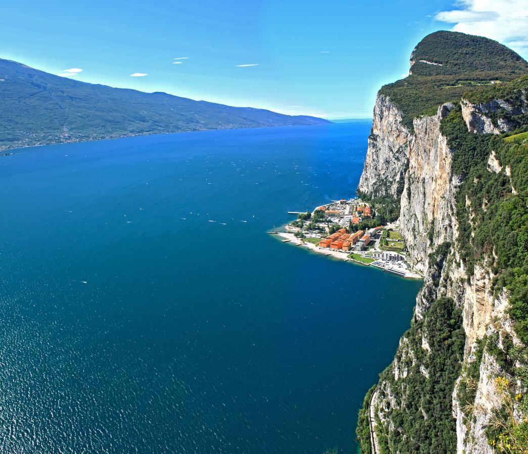 Campione Ora Apartments By Gardadomusmea Campione del Garda Exteriér fotografie